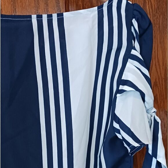 Banana Republic Striped Bow Tie Short Sleeve Blouse Silky XSMALL - Picture 9 of 12